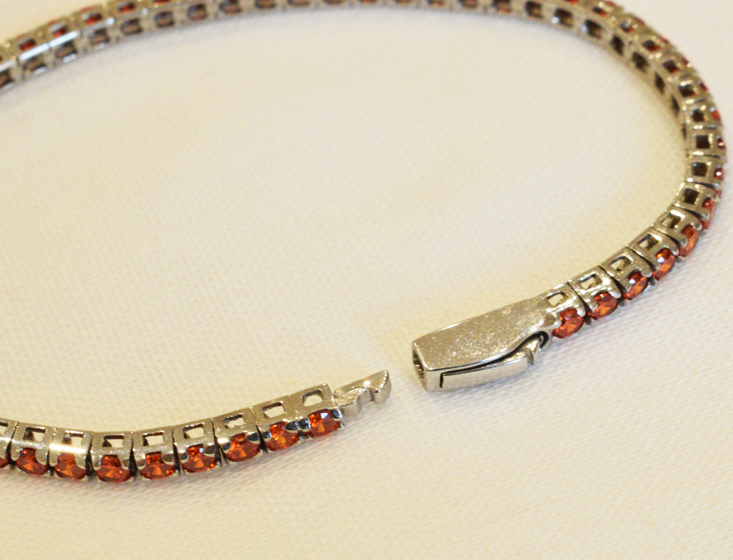 Tennis manifattura italiana chiusura