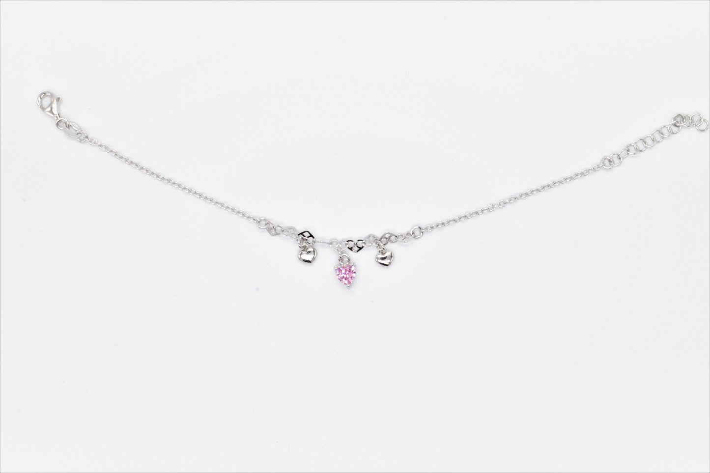 Bracciale MultiCuore rosa indossato
