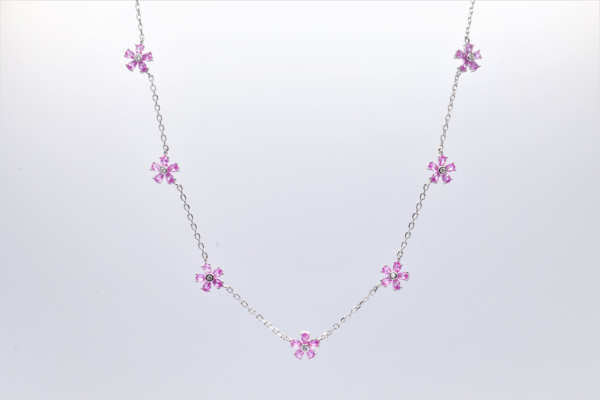 Collana fiorellini rosa