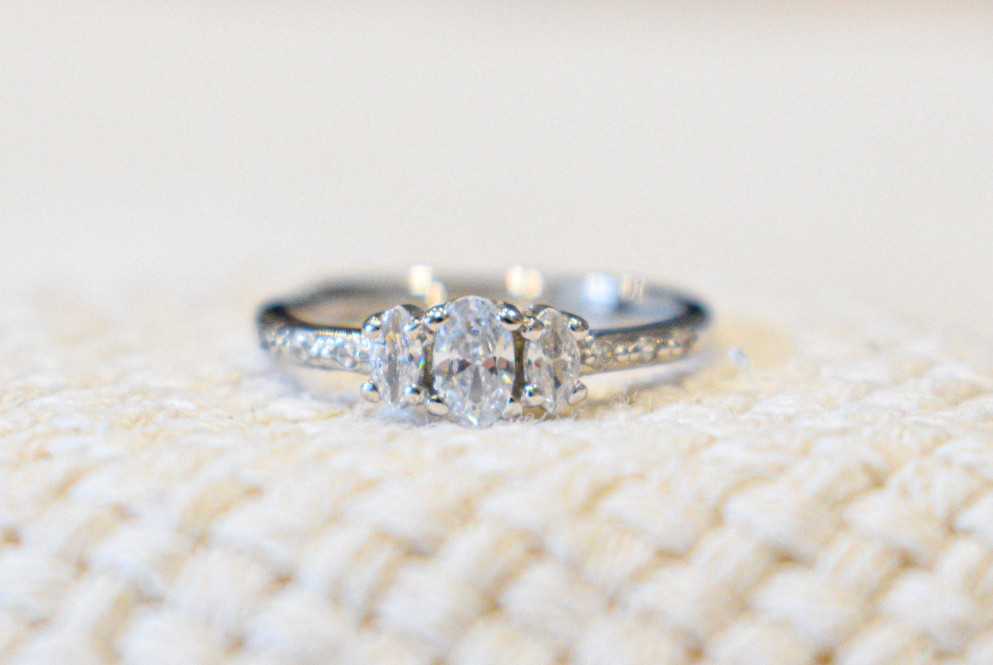 anello tris princess con base argento 925 e zirconi bianchi