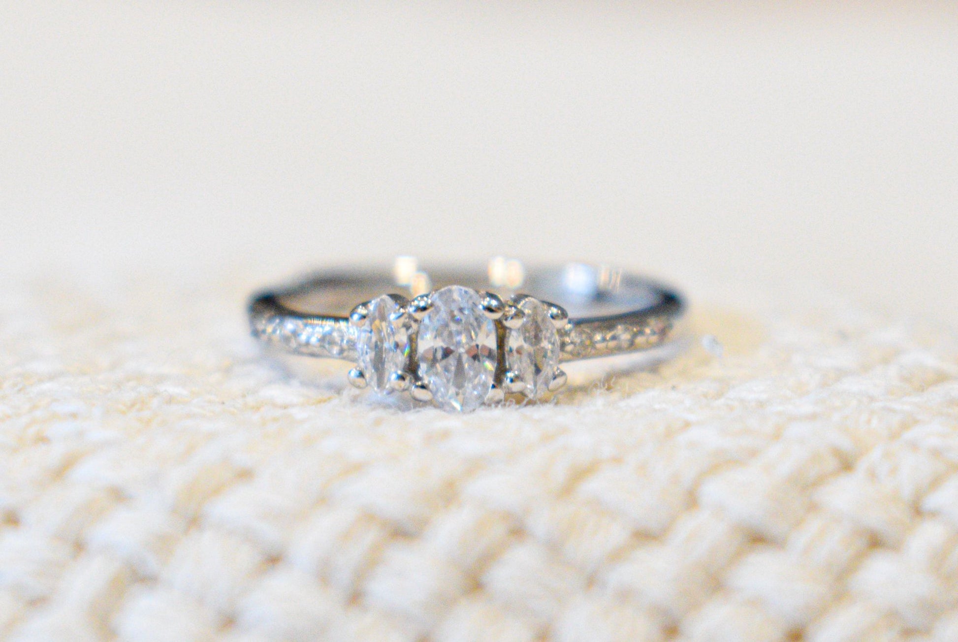 anello tris princess con base argento 925 e zirconi bianchi