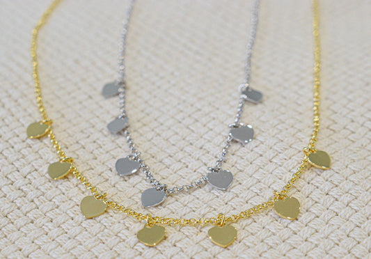 Collana con cuoricini pendenti , argento 925 , disponibile in argento o placcato in oro.