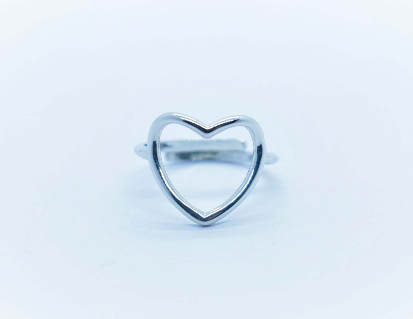 Anello cuore a filo