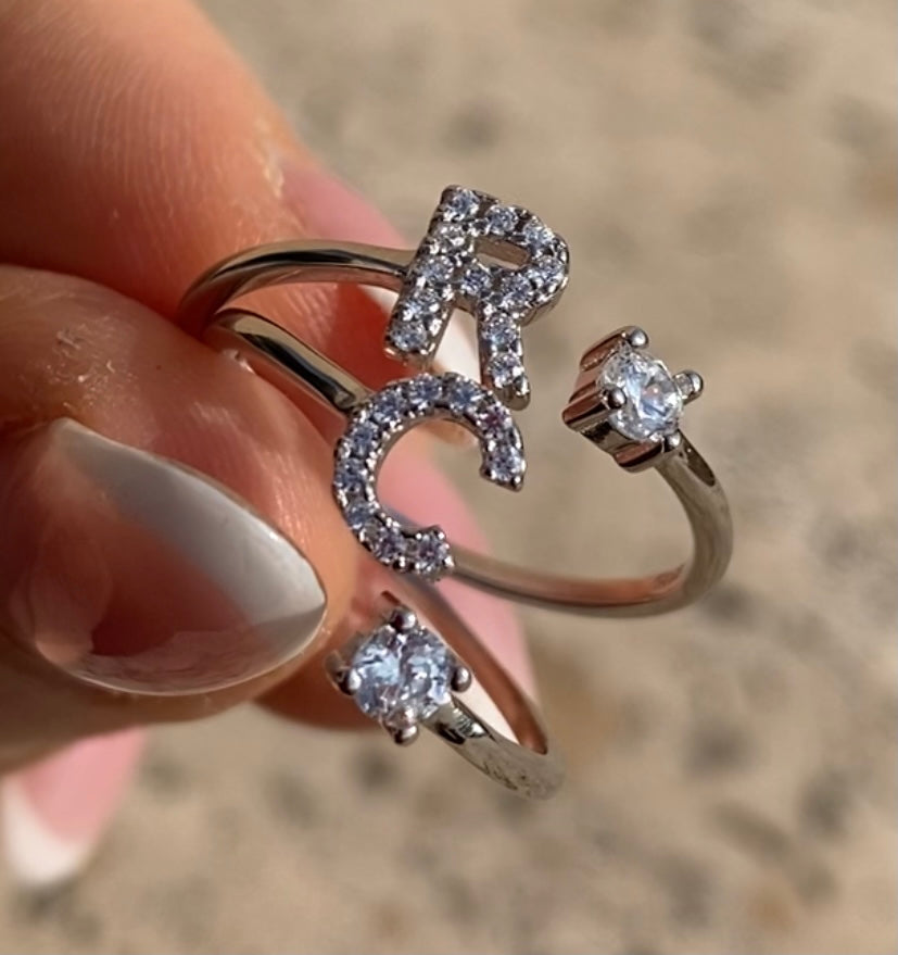 Anello contrarié