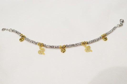 Bracciale Snake in argento 925 con ciondoli serpente e cuoricini.