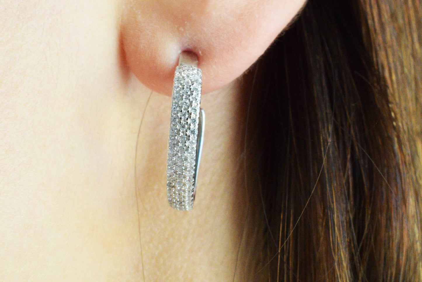 Coppia Orecchini cuore argento 925 e zirconi.